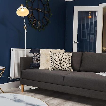 Homebird Property - The Willows Leeds  Eksteriør billede